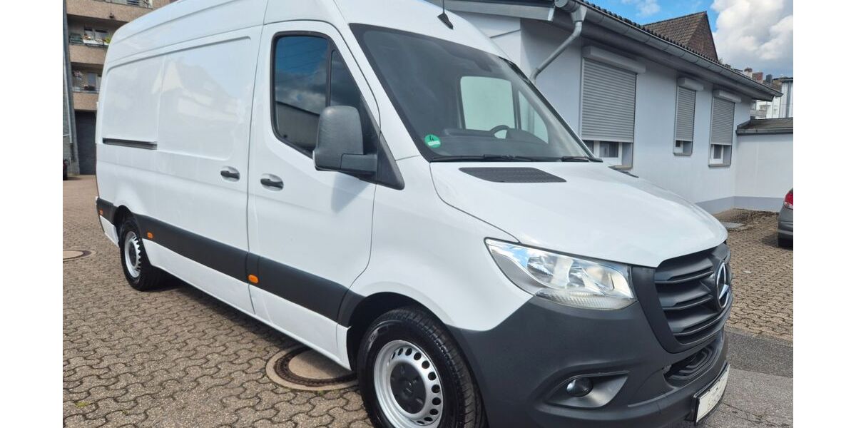 Mercedes-Benz Sprinter 177.000 km 19.500 &euro; Düsseldorf 40591