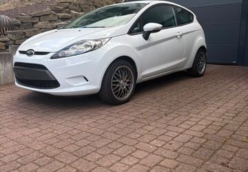 Ford Fiesta 120.000 km 3.800 &euro; Kierspe 58566