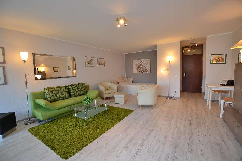 Etagenwohnung Erkrath-Unterfeldhaus Unterfeldhaus - 1 Zimmer, 51 m&sup2;, 663&euro; | Angebot:27317485