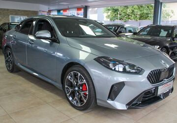 BMW 223 12.000 km 35.999 &euro; Hilden (bei Düsseldorf) 40721