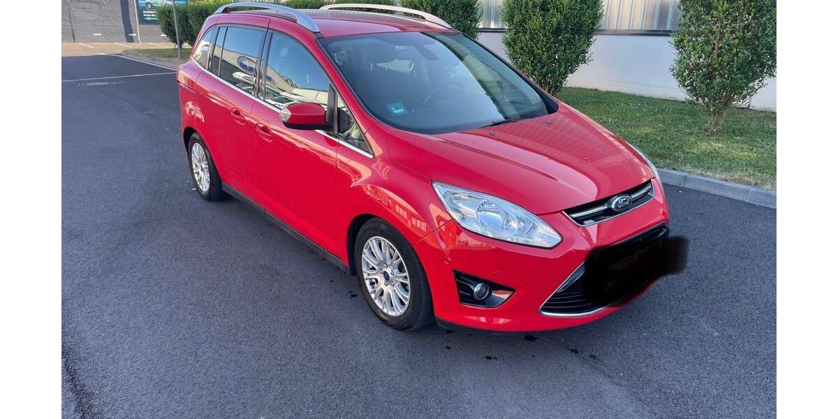 Ford Grand C-Max 151.600 km 4.990 &euro; Düsseldorf 40599