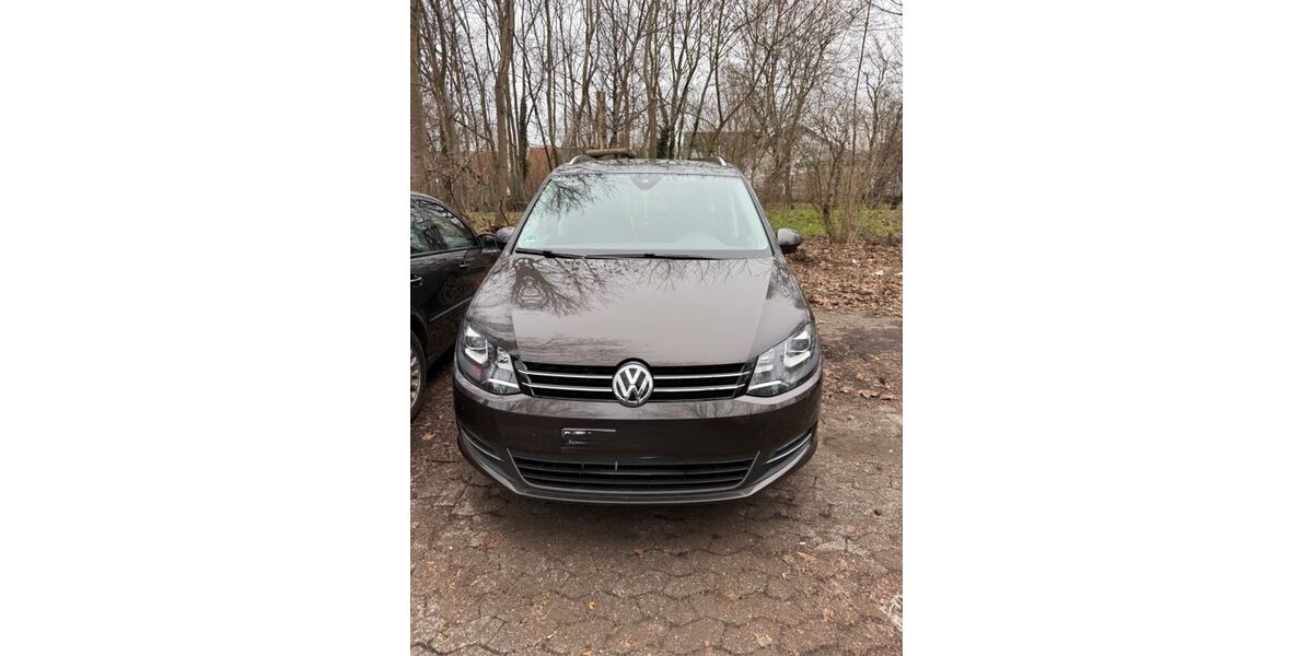 VW Sharan 169.942 km 19.999 &euro; Düsseldorf 40472