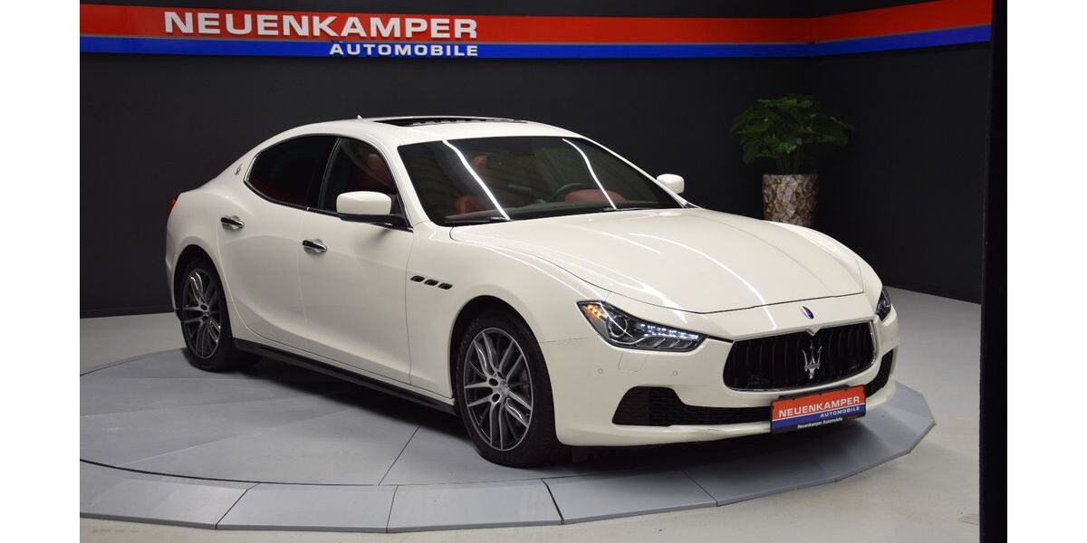 Maserati Ghibli 42.000 km 24.990 &euro; Remscheid 42853