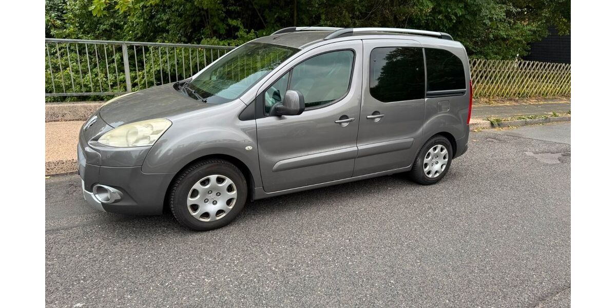Peugeot Partner 256.000 km 3.200 &euro; Velbert 42551