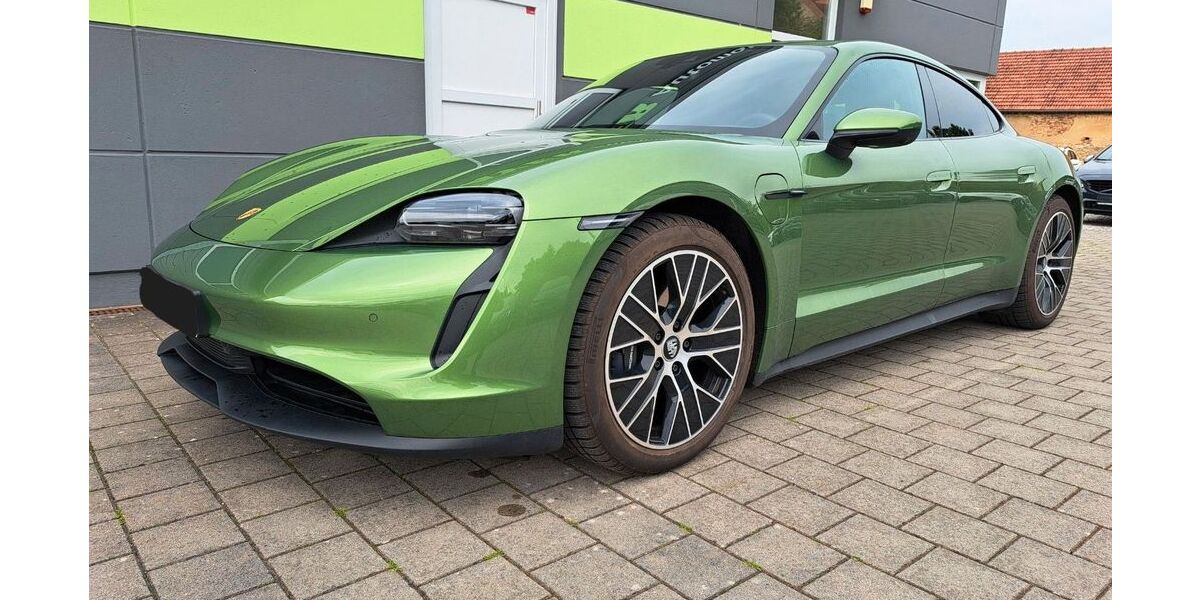 Porsche Taycan 19.900 km 69.900 &euro; Wermelskirchen 42929