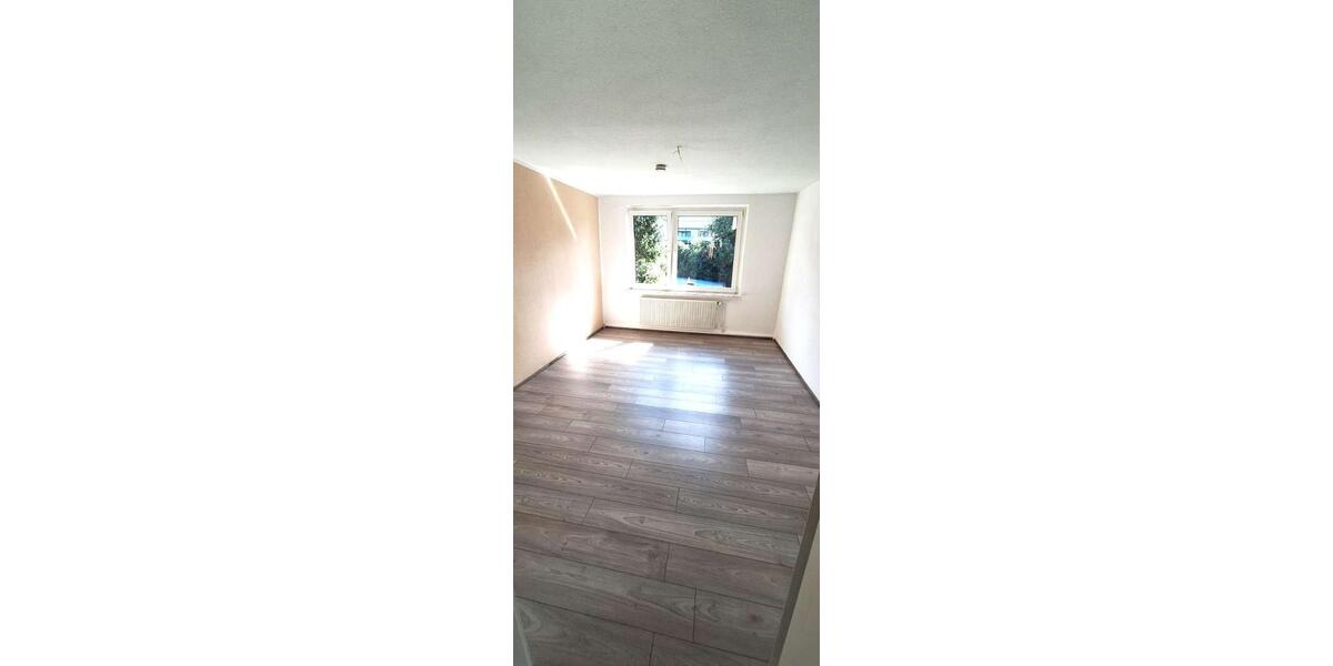 Etagenwohnung Hagen Hagen-Mitte - 3 Zimmer, 75 m&sup2;, 600&euro; | Angebot:26707102