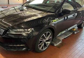 Skoda Superb 23.261 km 31.943 &euro; Hagen 58091