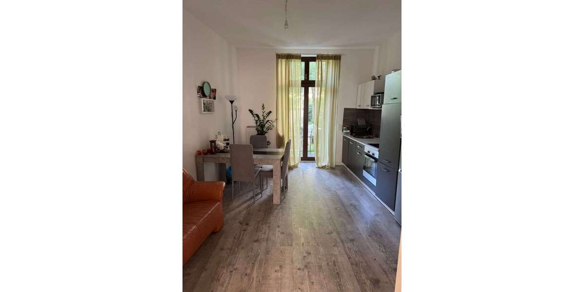 Etagenwohnung Wuppertal Wichlinghausen - 2 Zimmer, 65 m&sup2;, 500&euro; | Angebot:27005205