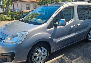 Citroen Berlingo 98.000 km 10.999 &euro; Velbert 42549