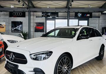 Mercedes-Benz E 400 76.698 km 41.990 &euro; Remscheid 42859