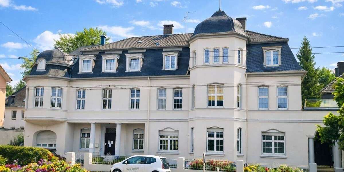 Etagenwohnung Solingen Central - 2 Zimmer, 65 m&sup2;, 715&euro; | Angebot:27243394