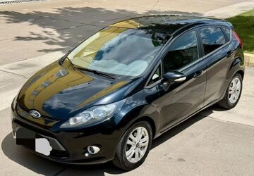 Ford Fiesta 158.000 km 1.890 &euro; Wuppertal-Elberfeld 42105