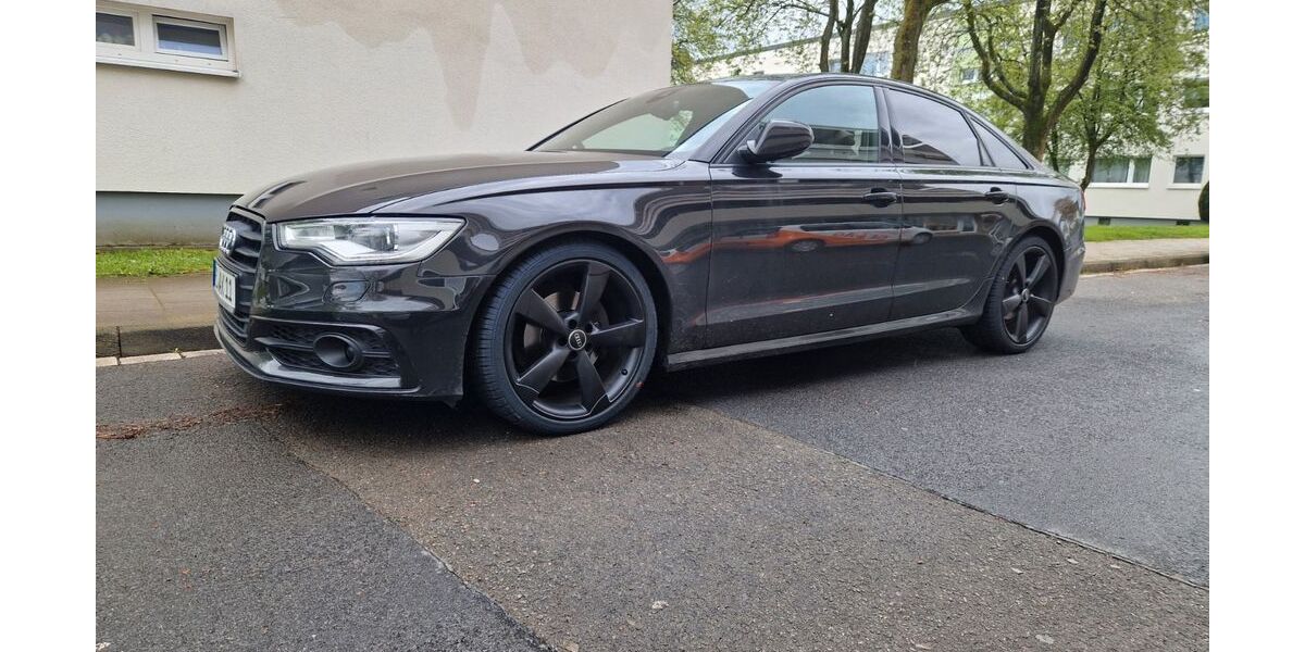 Audi A6 225.000 km 13.999 &euro; Remscheid 42857