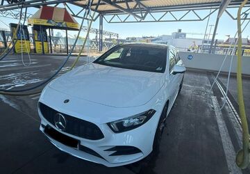 Mercedes-Benz A 180 81.400 km 22.990 &euro; Düsseldorf 40589