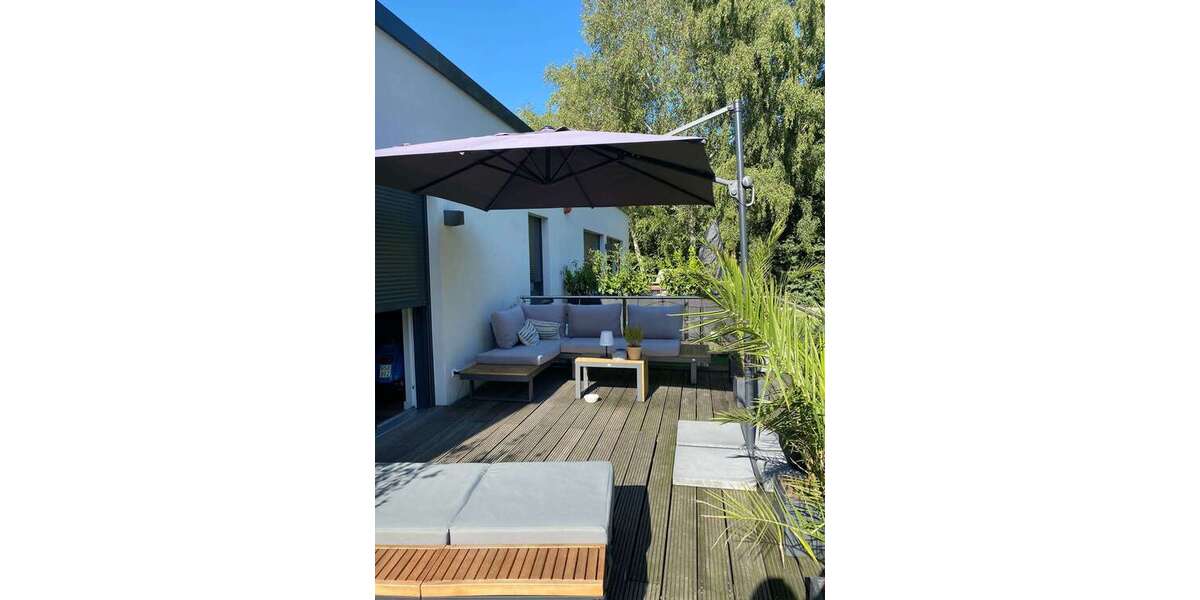 Etagenwohnung Solingen Mitte - 2 Zimmer, 83 m&sup2;, 1.150&euro; | Angebot:27255367