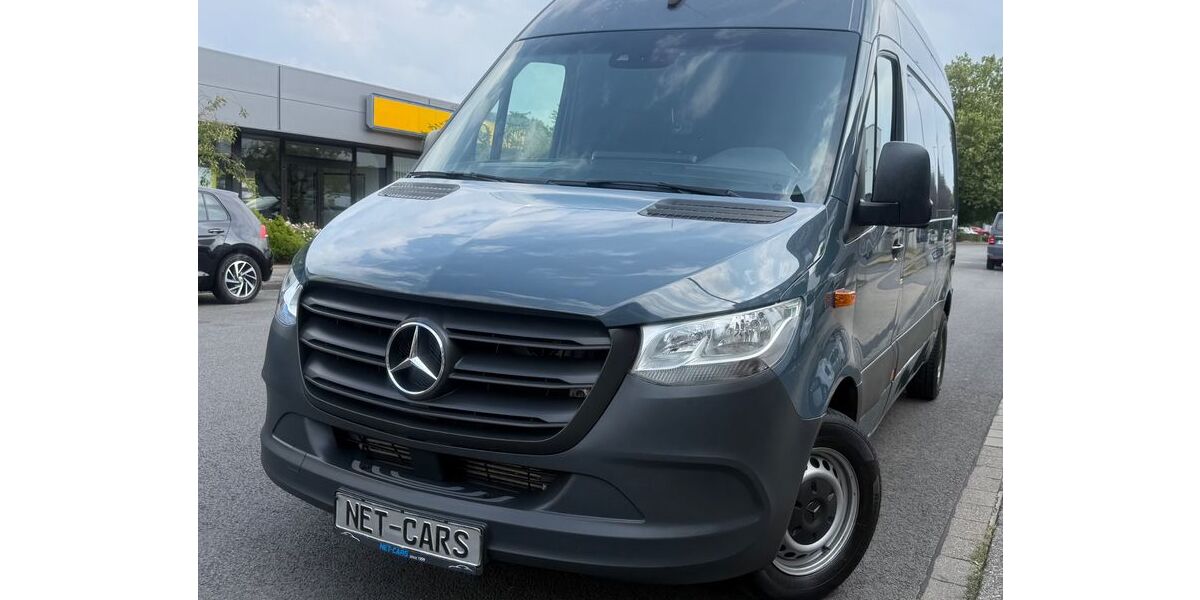 Mercedes-Benz Sprinter 113.000 km 20.750 &euro; Hilden 40721
