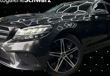 Mercedes-Benz C 300 144.640 km 18.740 &euro; Remscheid 42897