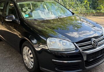 VW Golf 144.000 km 4.500 &euro; Remscheid 42855