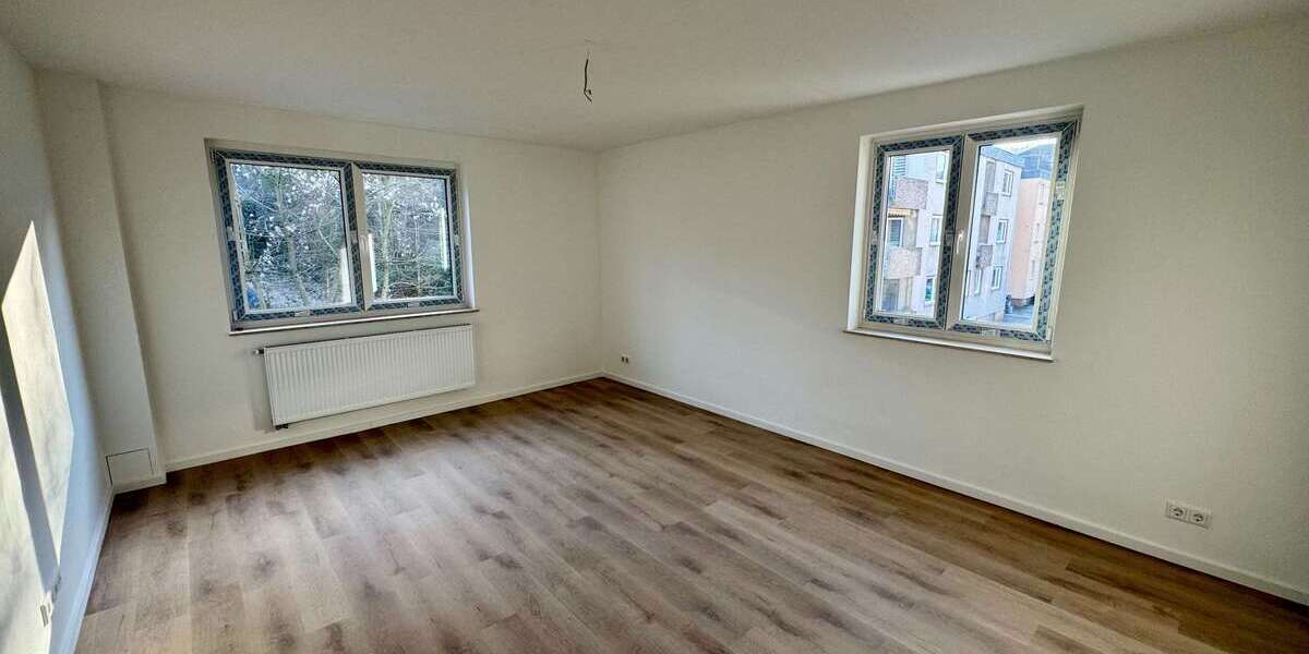 Etagenwohnung Wuppertal Arrenberg - 3 Zimmer, 75 m&sup2;, 820&euro; | Angebot:26562804