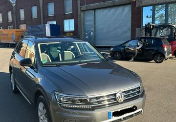 VW Tiguan 70.000 km 25.000 &euro; Remscheid 42859