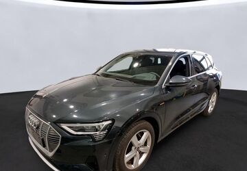 Audi e-tron 13.261 km 40.844 &euro; Hagen 58091