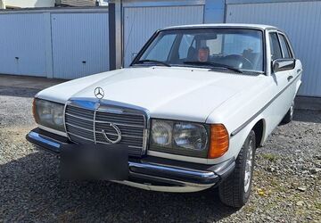 Mercedes-Benz 200 407.356 km 4.500 &euro; Remscheid 42855