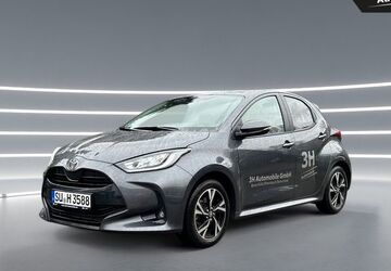 Toyota Yaris 9.900 km 25.790 &euro; Remscheid 42859