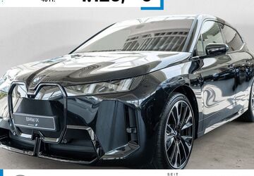 BMW iX 9.900 km 89.990 &euro; Wipperfürth/Hämmern 51688