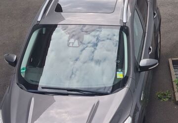 Ford Kuga 136.000 km 9.400 &euro; Remscheid 42855