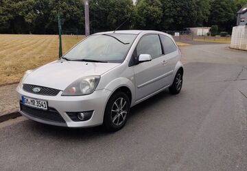 Ford Fiesta 181.000 km 1.700 &euro; Remscheid 42897