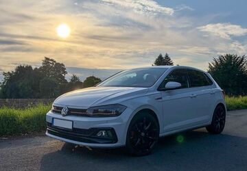 VW Polo 82.000 km 19.500 &euro; Düsseldorf 40629