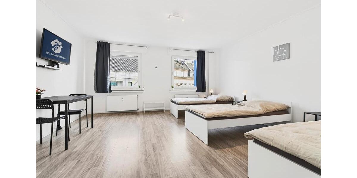 Etagenwohnung Solingen - 4 Zimmer, 100 m&sup2;, 15&euro; | Angebot:26701950