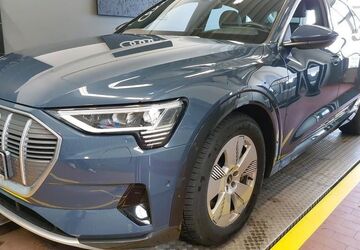 Audi e-tron 63.589 km 31.376 &euro; Hagen 58091