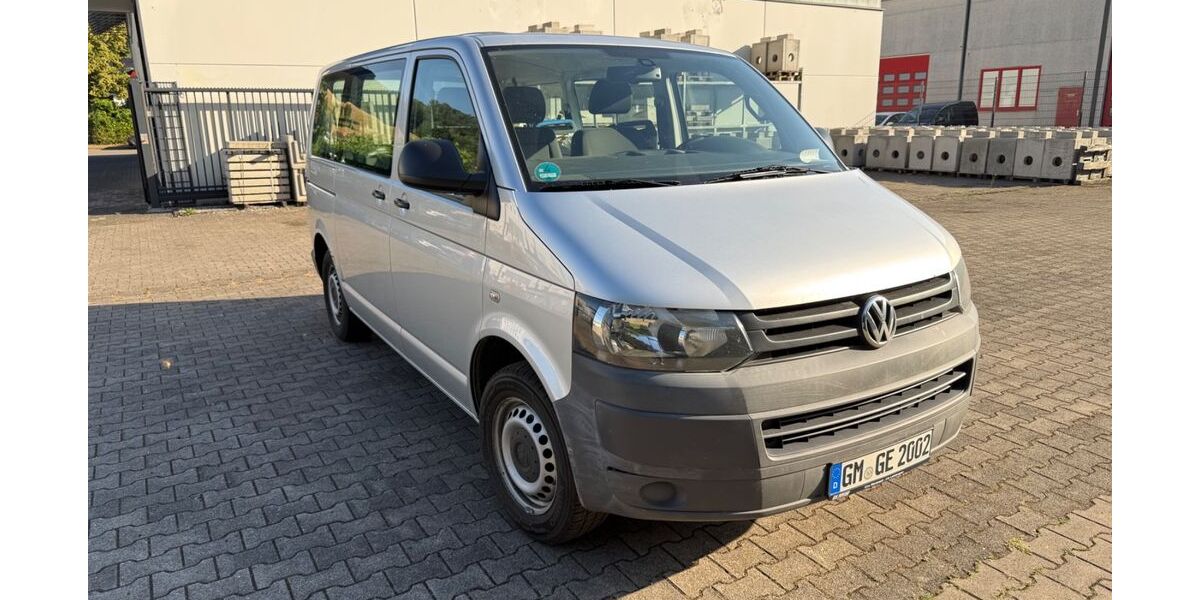 VW T5 Transporter 310.815 km 7.800 &euro; Engelskirchen 51766