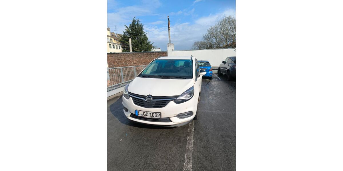 Opel Zafira 335.000 km 3.550 &euro; Düsseldorf 40233