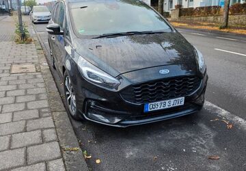Ford S-Max 145.700 km 17.900 &euro; Remscheid 42855