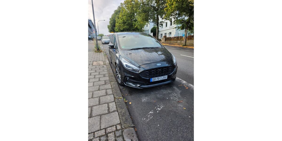 Ford S-Max 145.700 km 17.900 &euro; Remscheid 42855