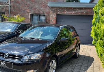 VW Polo 129.300 km 5.800 &euro; Solingen 42651