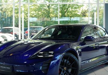 Porsche Taycan 50.000 km 71.800 &euro; Remscheid/NRW 42855