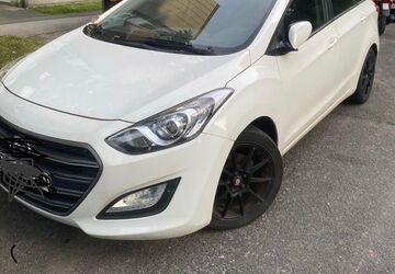 Hyundai i30 244.088 km 2.900 &euro; Remscheid 42859