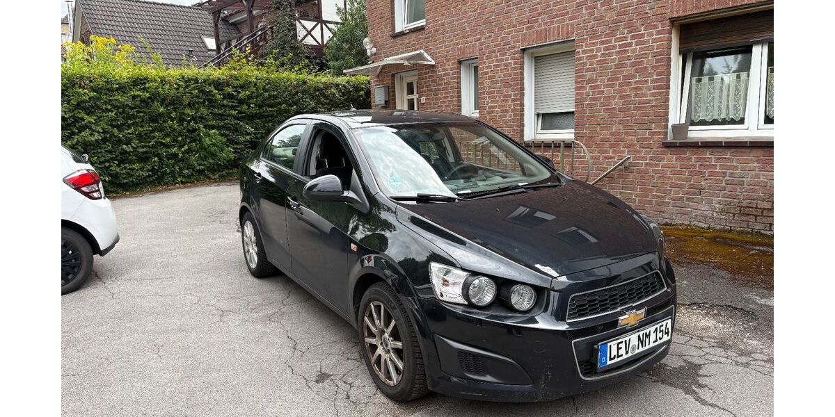 Chevrolet Aveo 179.000 km 2.490 &euro; Leverkusen 51373