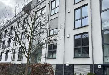 Wohnung Düsseldorf / Flehe Flehe - 3 Zimmer, 75 m&sup2;, 1.575&euro; | Angebot:25867167