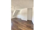 Dachgeschoßwohnung Solingen Mitte - 3 Zimmer, 69 m&sup2;, 679&euro; | Angebot:26254342