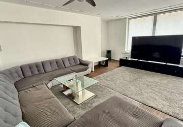 Wohnung Düsseldorf Stadtmitte - 3 Zimmer, 122 m&sup2;, 2.150&euro; | Angebot:27266161