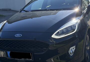 Ford Fiesta 49.633 km 15.350 &euro; Remscheid 42859