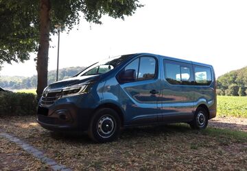 Renault Trafic 99.500 km 13.499 &euro; Düsseldorf 40221