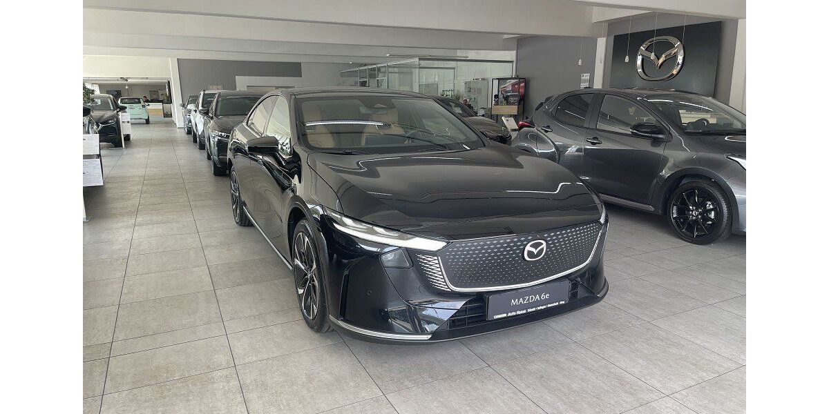 Mazda 6e 4.815 km 37.990 &euro; Remscheid 42855