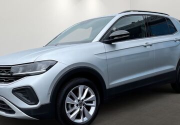 VW T-Cross 4.917 km 24.790 &euro; Solingen 42651