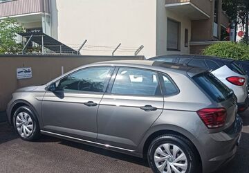 VW Polo 16.300 km 12.700 &euro; Düsseldorf 40476